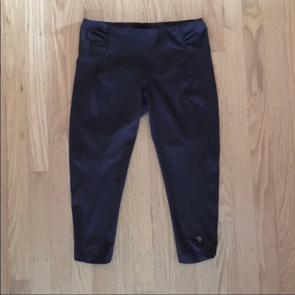 Mountain Hardwear Ruched Cropped Leggings
